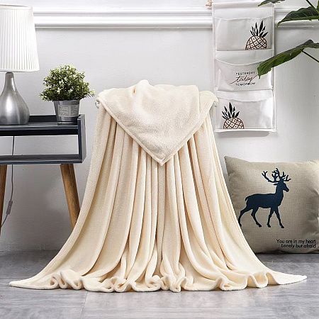 Плед мягкий флисовый Super Soft  Comfort, 125*150 см, бежевый,в подарочной белой крафтовой коробке с окошком