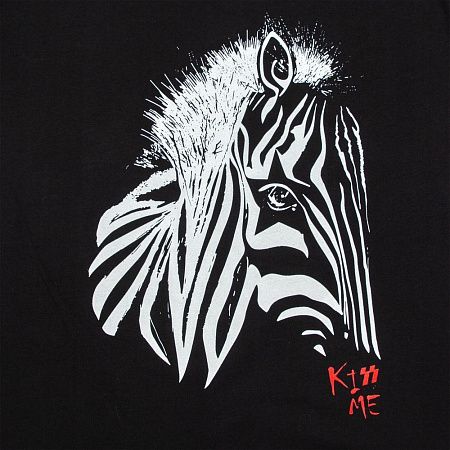 Футболка женская «Арт-рокстар. Kiss Me», черная, размер S